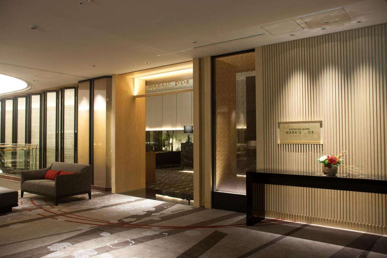 Kanazawa Tokyu Hotel מראה חיצוני תמונה Entrance to the Westin Club Lounge at the Westin Tokyo