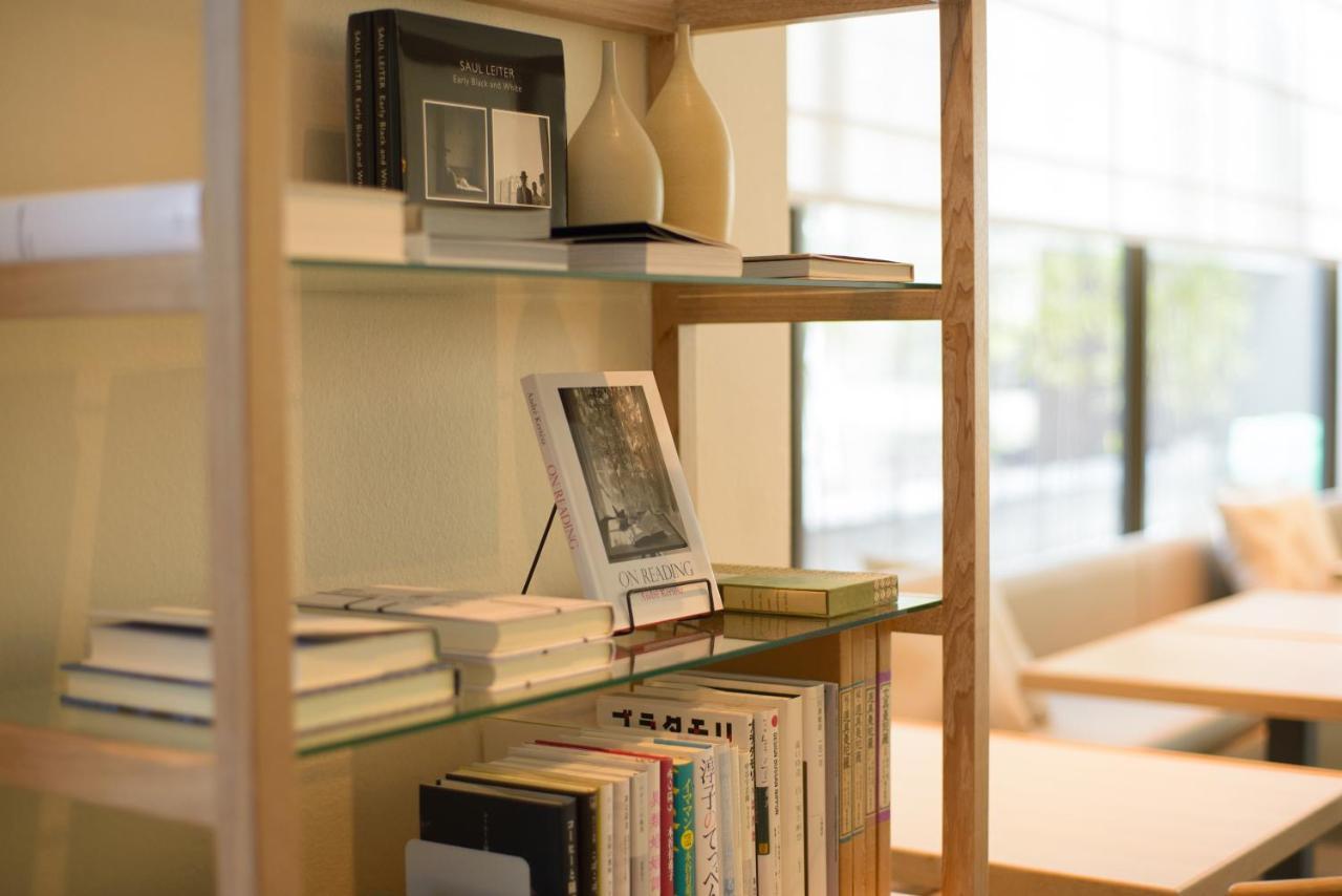 Kanazawa Tokyu Hotel מראה חיצוני תמונה Bookshelves